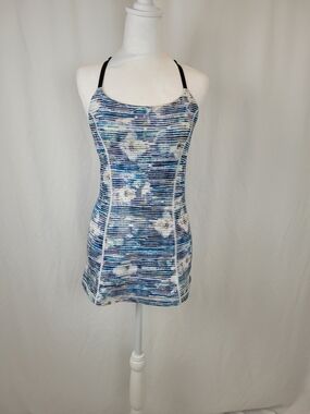 Lululemon True Self Tank - Blurry Belle Multi - Size 6